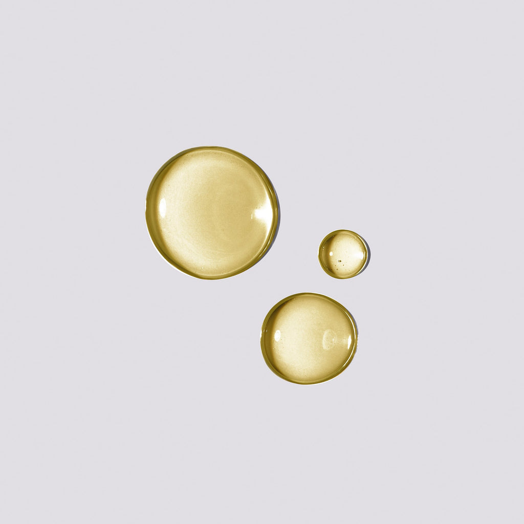 SHU UEMURA. CONCENTRÉ D'HUILE NOURRISSANTE APAISANTE POUR CUIR CHEVELU ESSENCE ABSOLUE (50 ML)